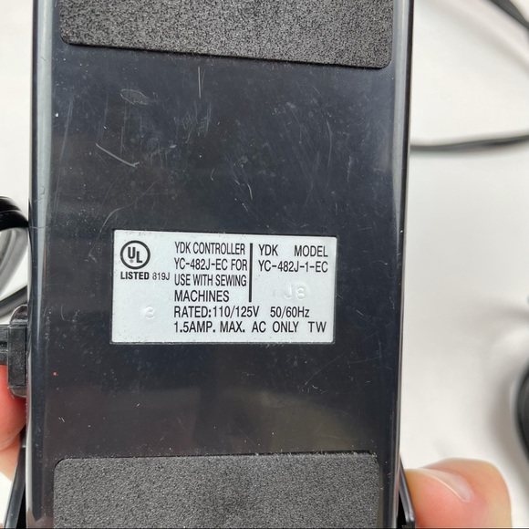 Black Electronic Sewing Foot Control Pedal - Picture 6 of 8